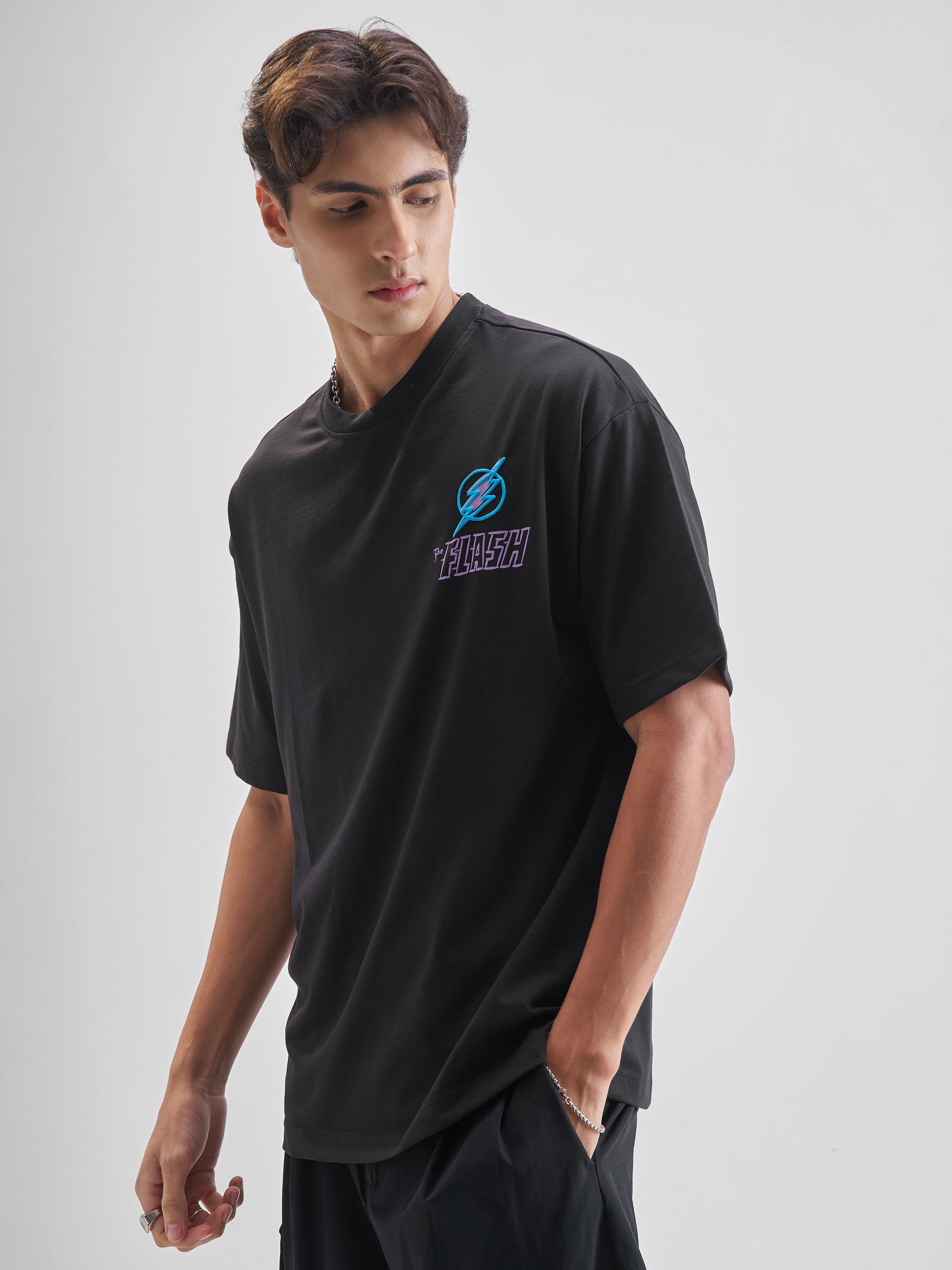 DC By Highlander Men Black Flash Printed Round Neck Oversized Fit T-Shirt - Black - Image 4