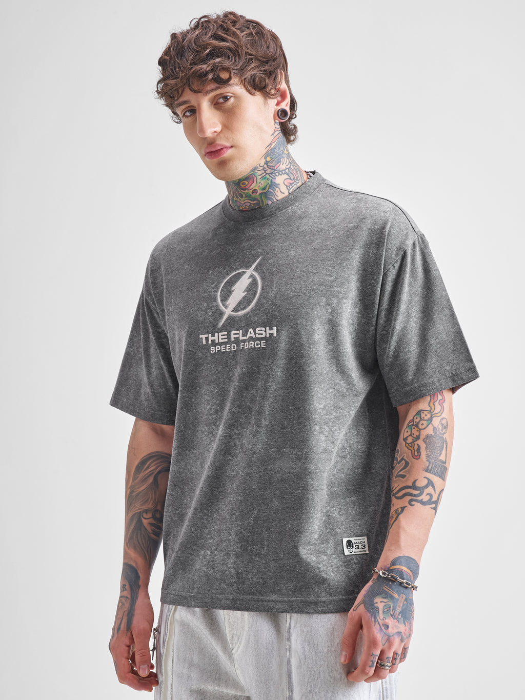 DC By Highlander Men Grey Flash Printed Round Neck Oversized Fit T-Shirt - Grey - Image 4