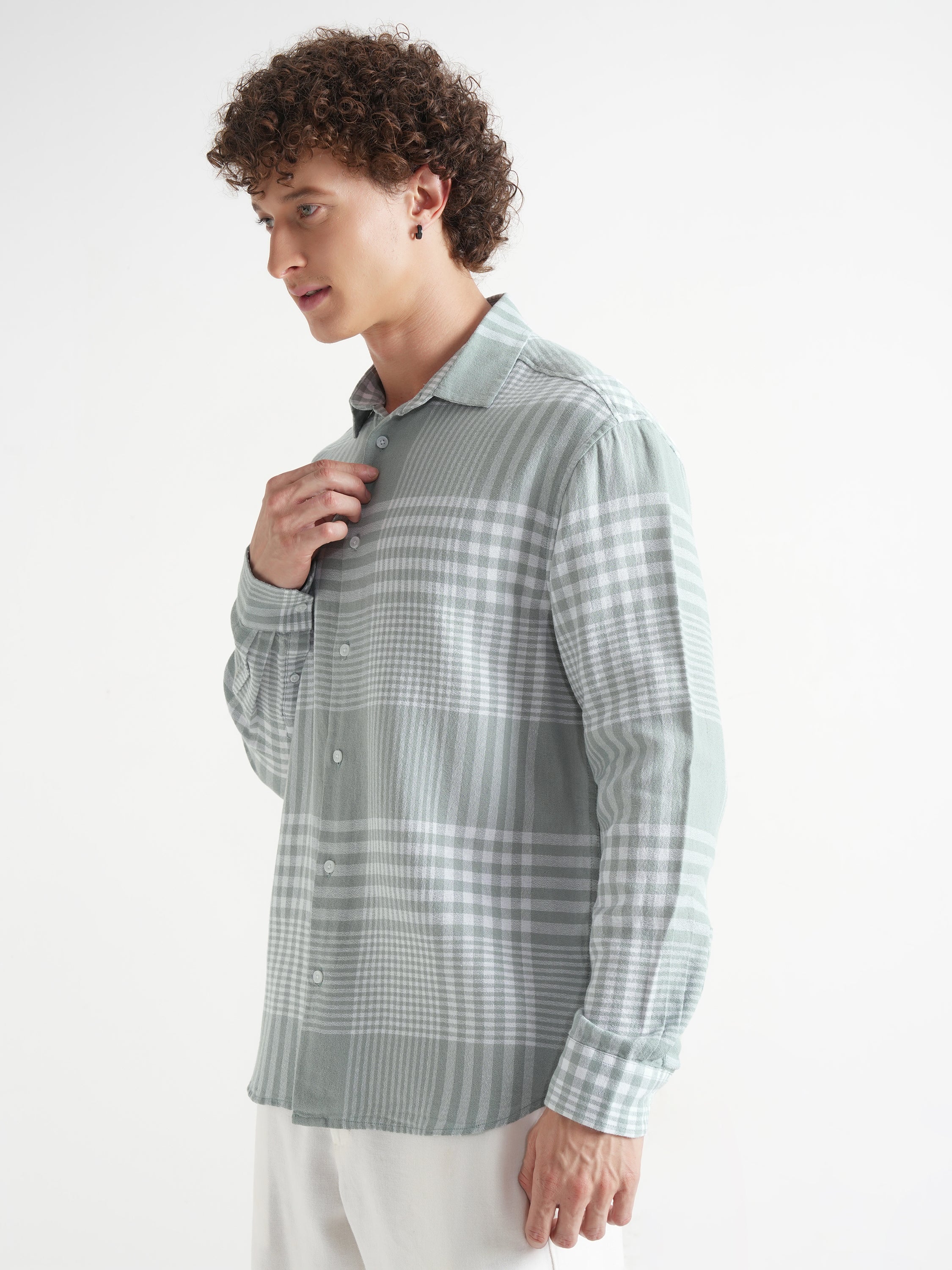 Locomotive Men Green Checked Relaxed Fit Casual Shirt - Green - Image 4
