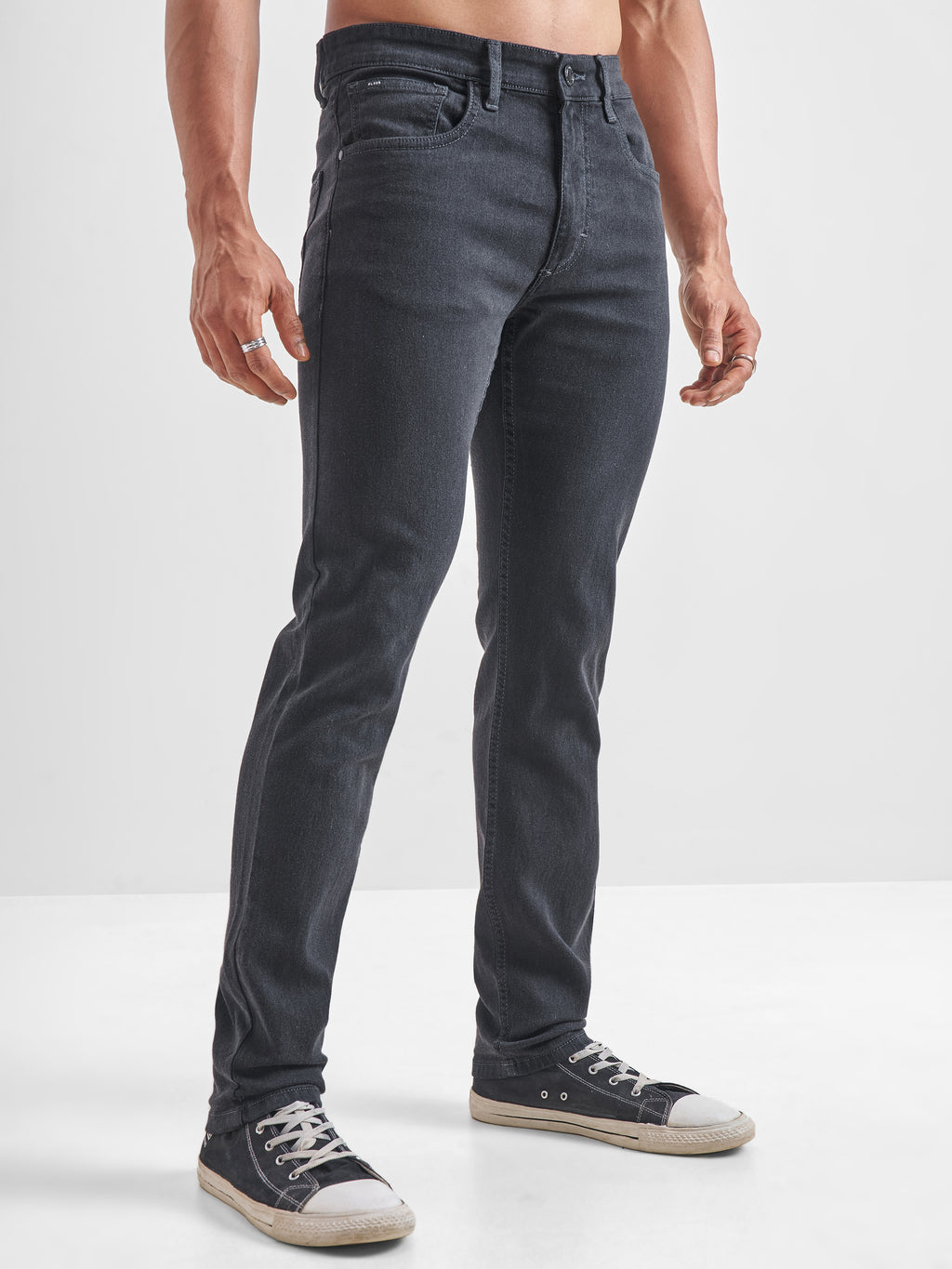 Purple By Highlander Men Grey Tapered Fit Stretchable Jeans - Grey - Image 6