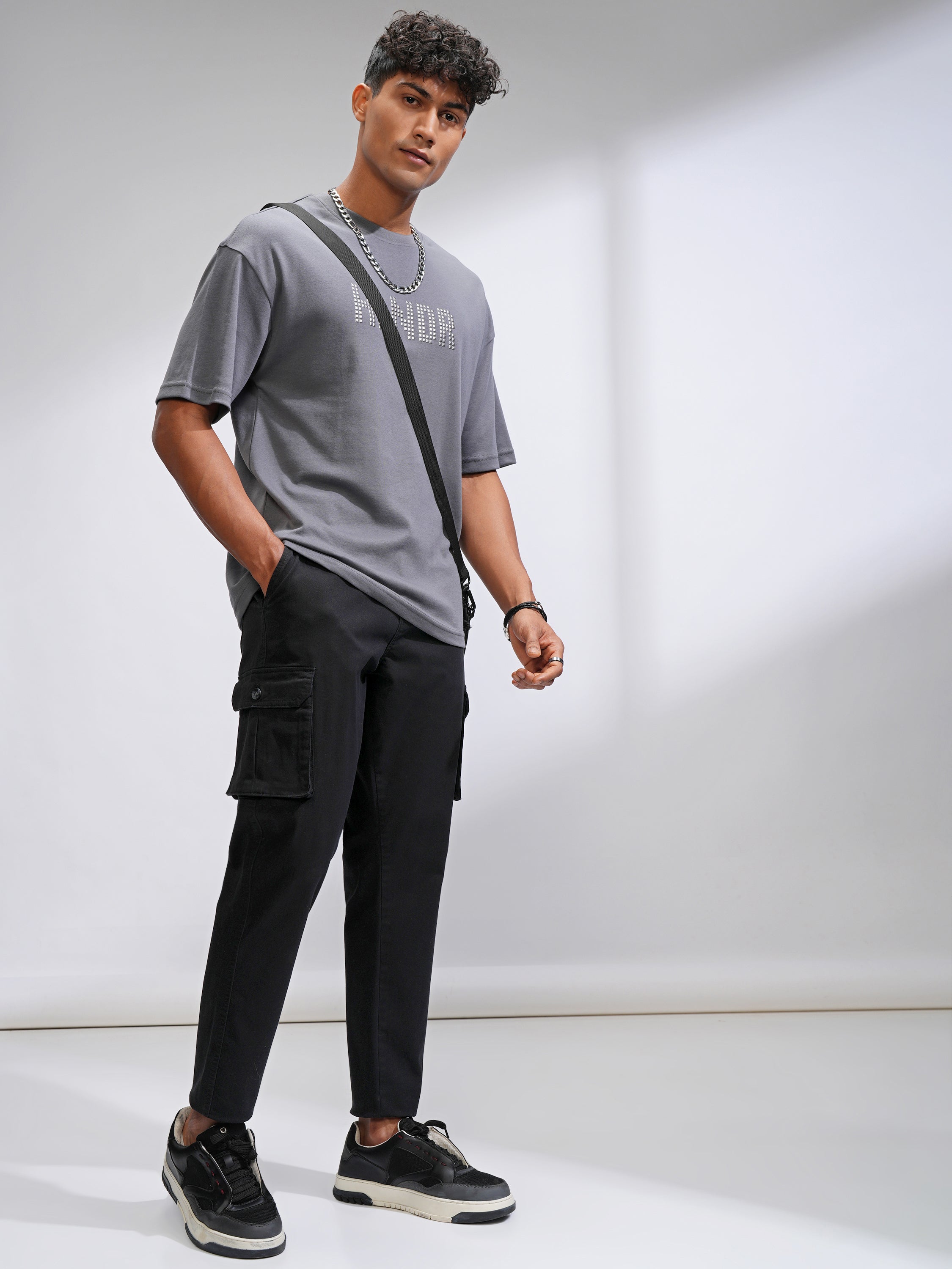 Purple By Highlander Men Black Straight Fit Solid Cargo - Black - Image 2