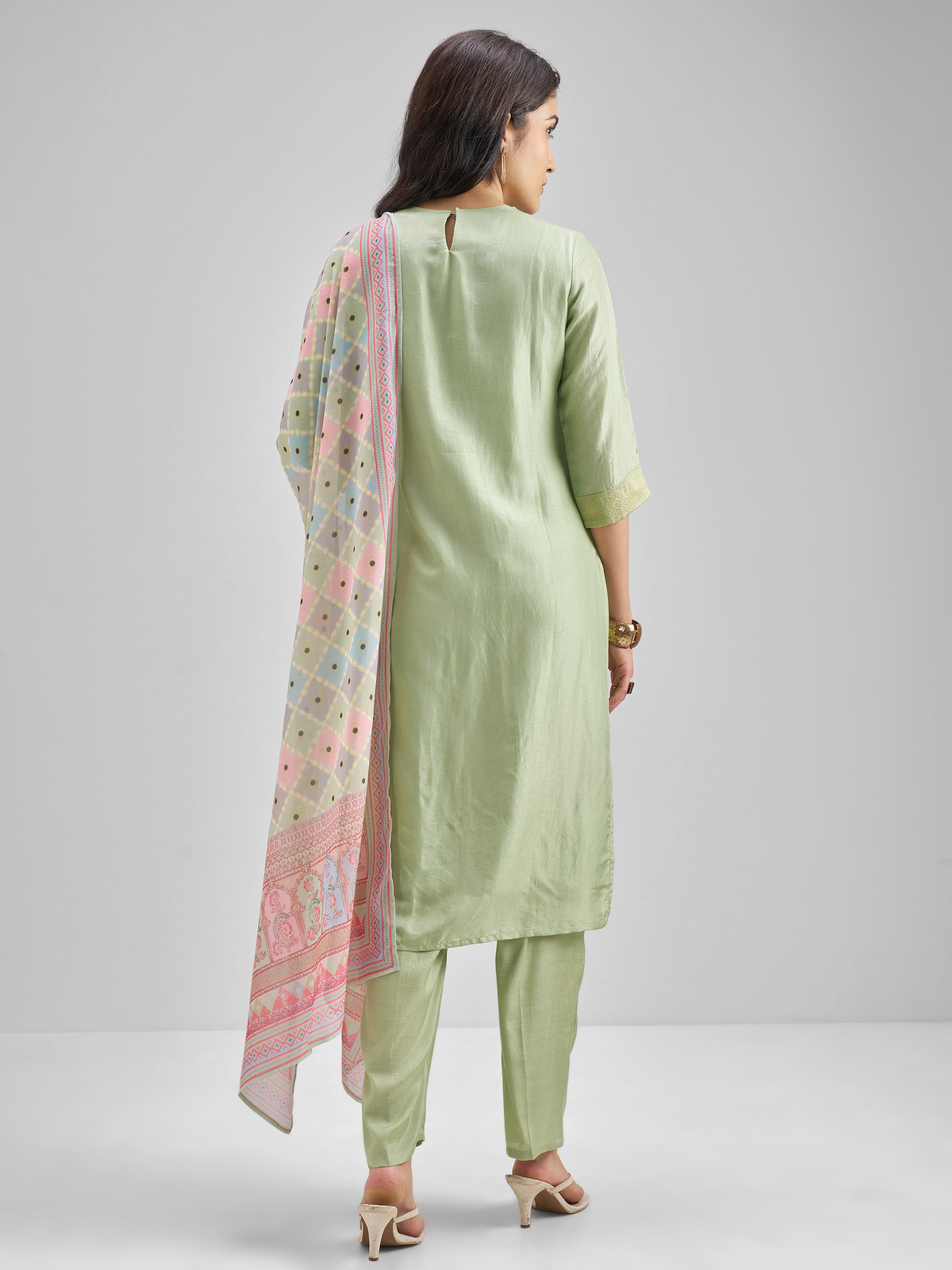Vishudh Women Green Embroidered Kurta With Trouser And Dupatta - Green - Image 3