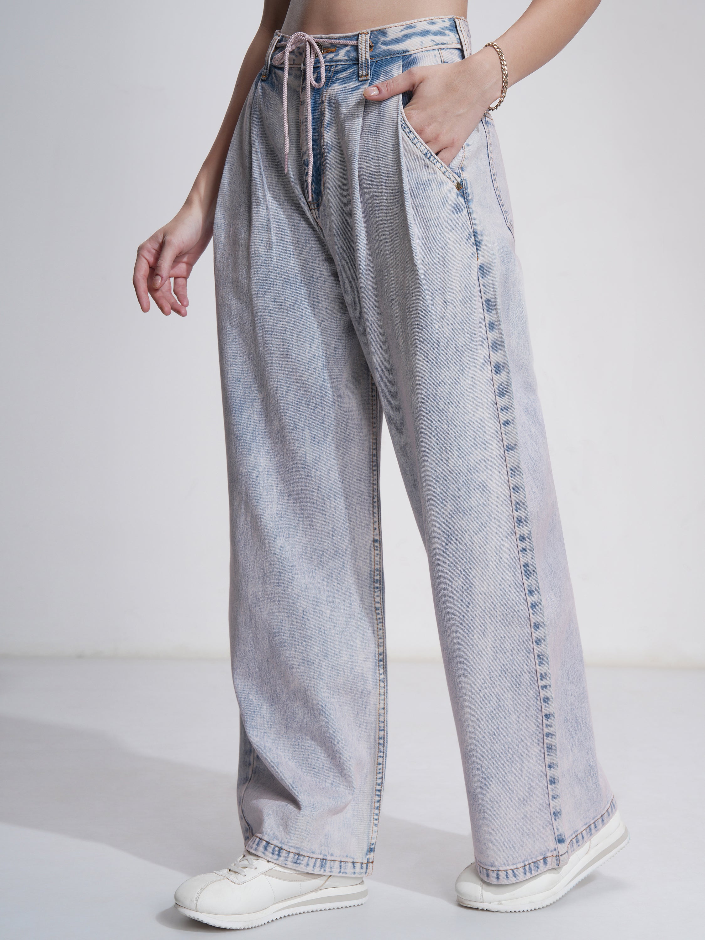 Tokyo Talkies Women Blue Baggy Stretchable Jeans - Blue - Image 4