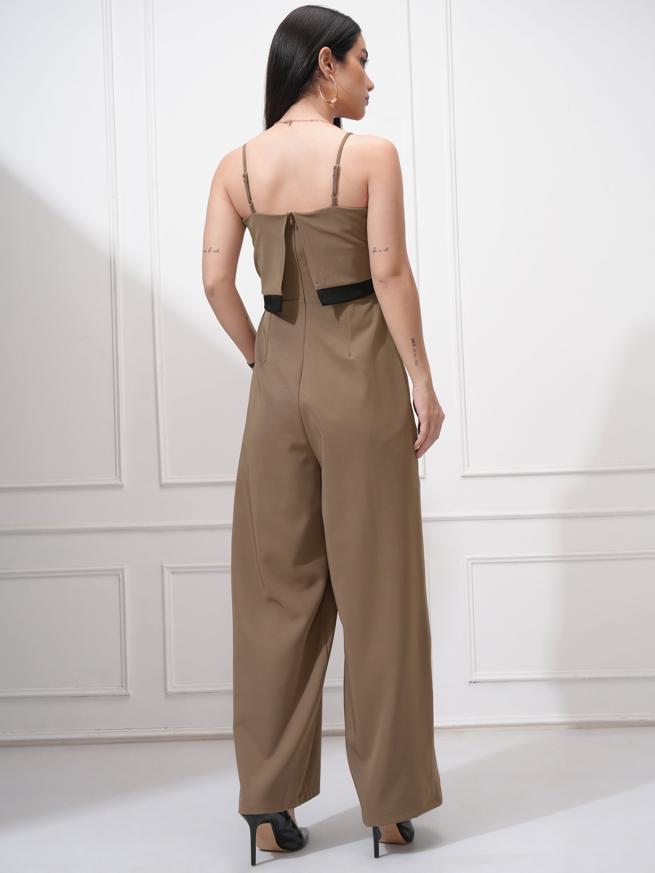 Tokyo Talkies Women Khaki Solid Regular Fit Jumpsuit - Khaki - Image 3