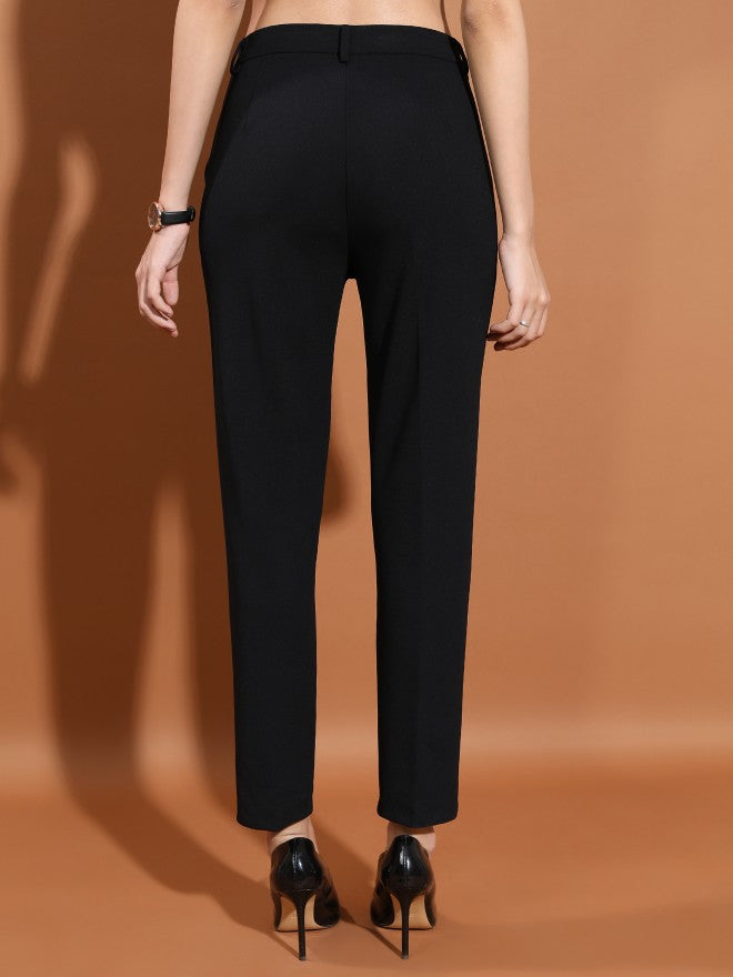 Tokyo Talkies Women Black Solid Regular Fit Chinos - Black - Image 3