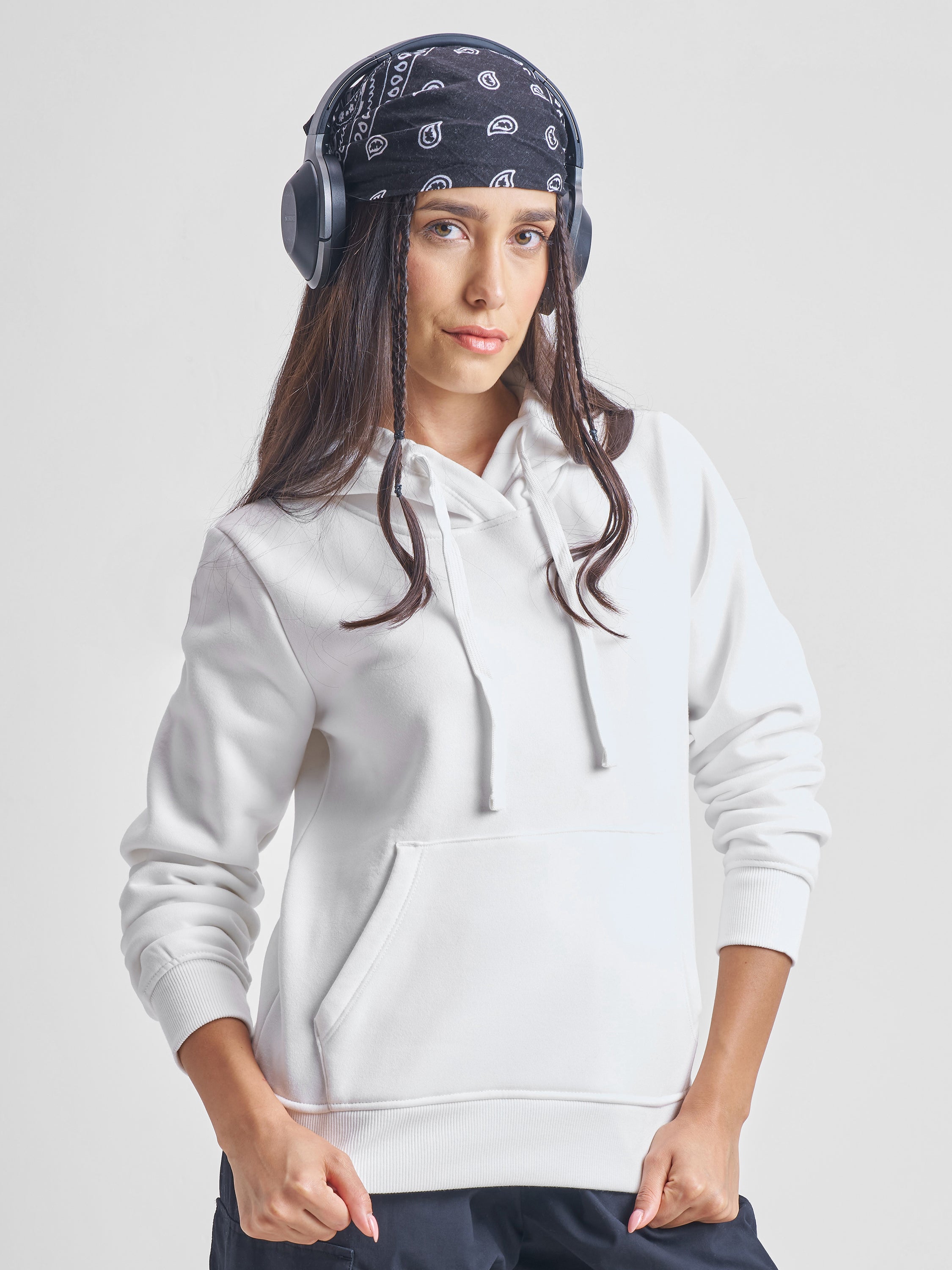 Tokyo Talkies Women White Solid Pullover Hood Sweatshirt - White - Image 1