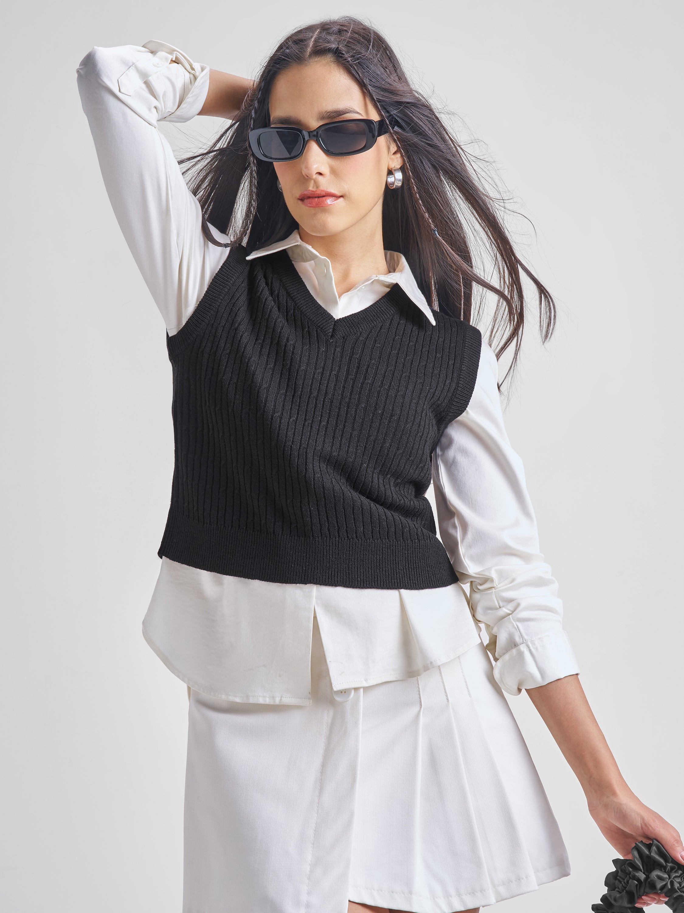 Tokyo Talkies Womens Black V-Neck Sleevless Sweater - Black - Image 1