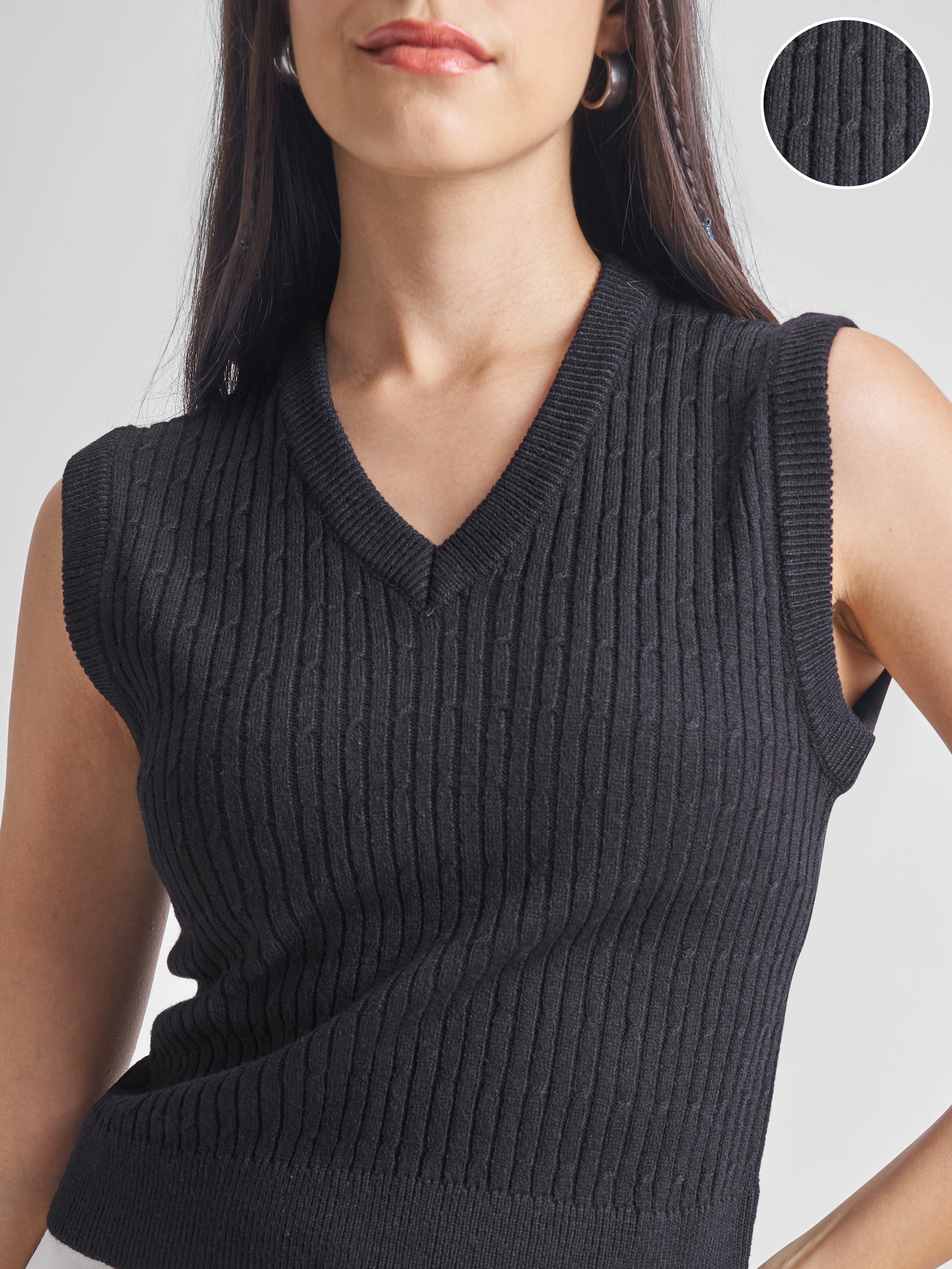 Tokyo Talkies Womens Black V-Neck Sleevless Sweater - Black - Image 5