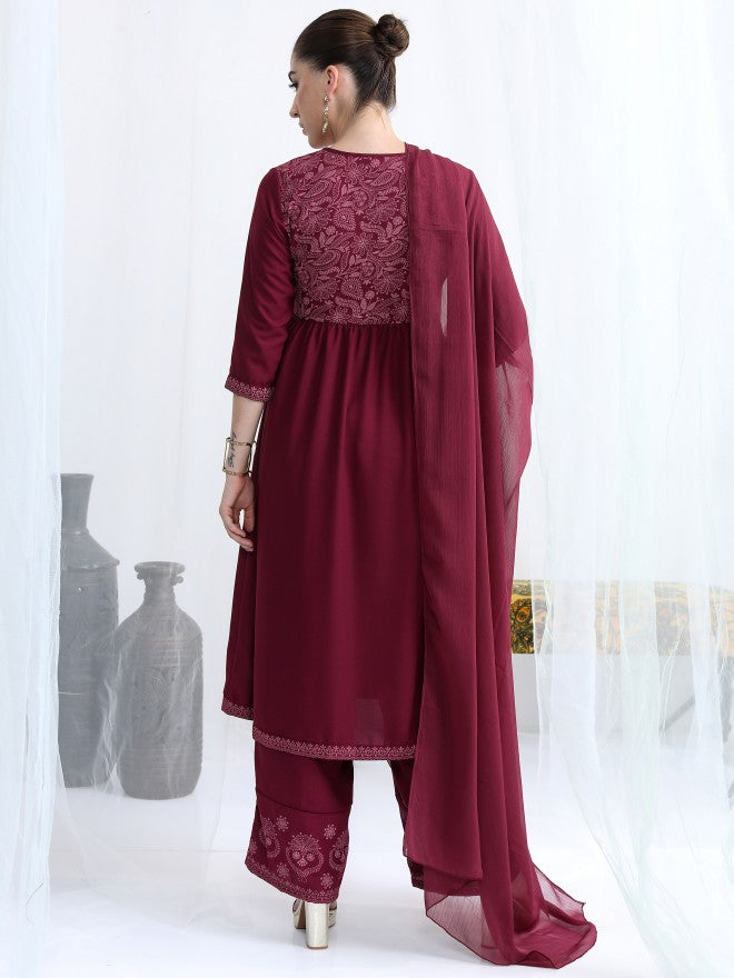 Vishudh Women Burgundy Printed Kurta With Palazzo And Dupatta - Burgundy - Image 3