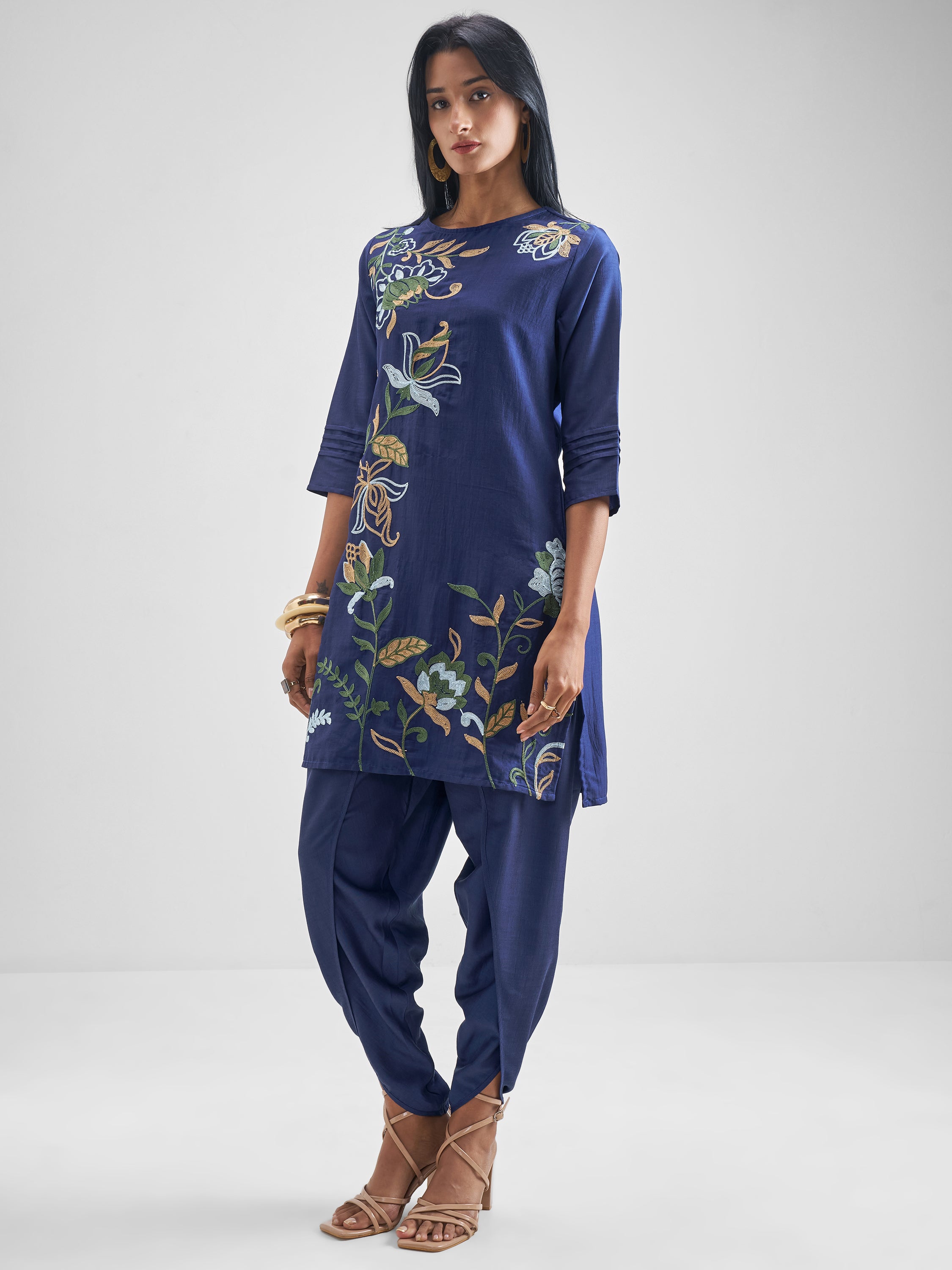 Vishudh Women Navy Blue Kurta With Dhoti Pant - Navy Blue - Image 2