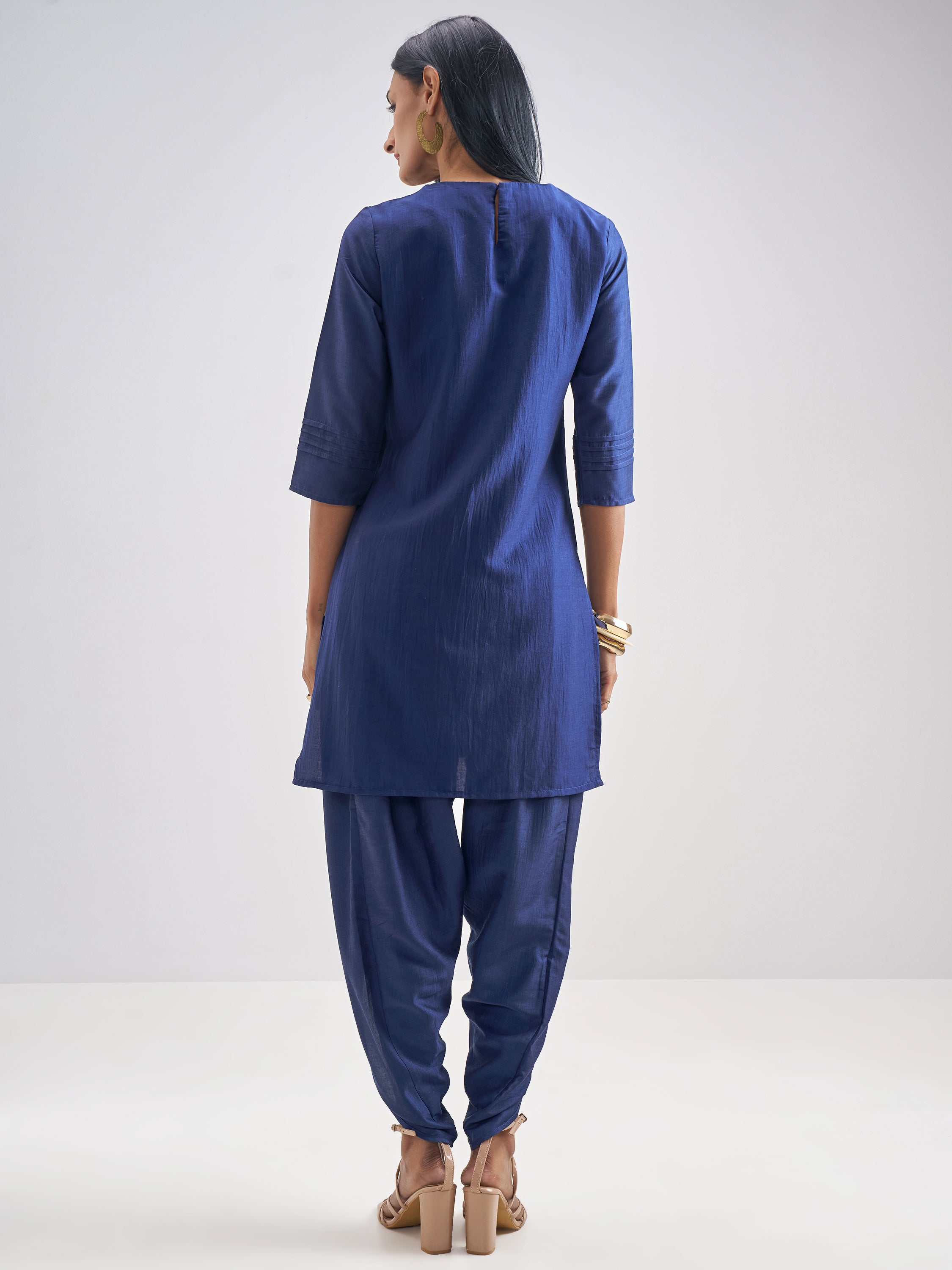 Vishudh Women Navy Blue Kurta With Dhoti Pant - Navy Blue - Image 3