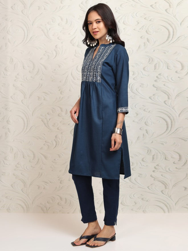 Vishudh Women Blue Embroidered Straight Kurta - Blue - Image 4