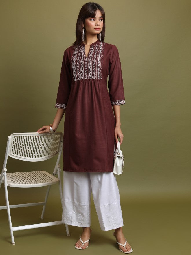 Vishudh Women Maroon Embroidered Straight Kurta - Maroon - Image 1
