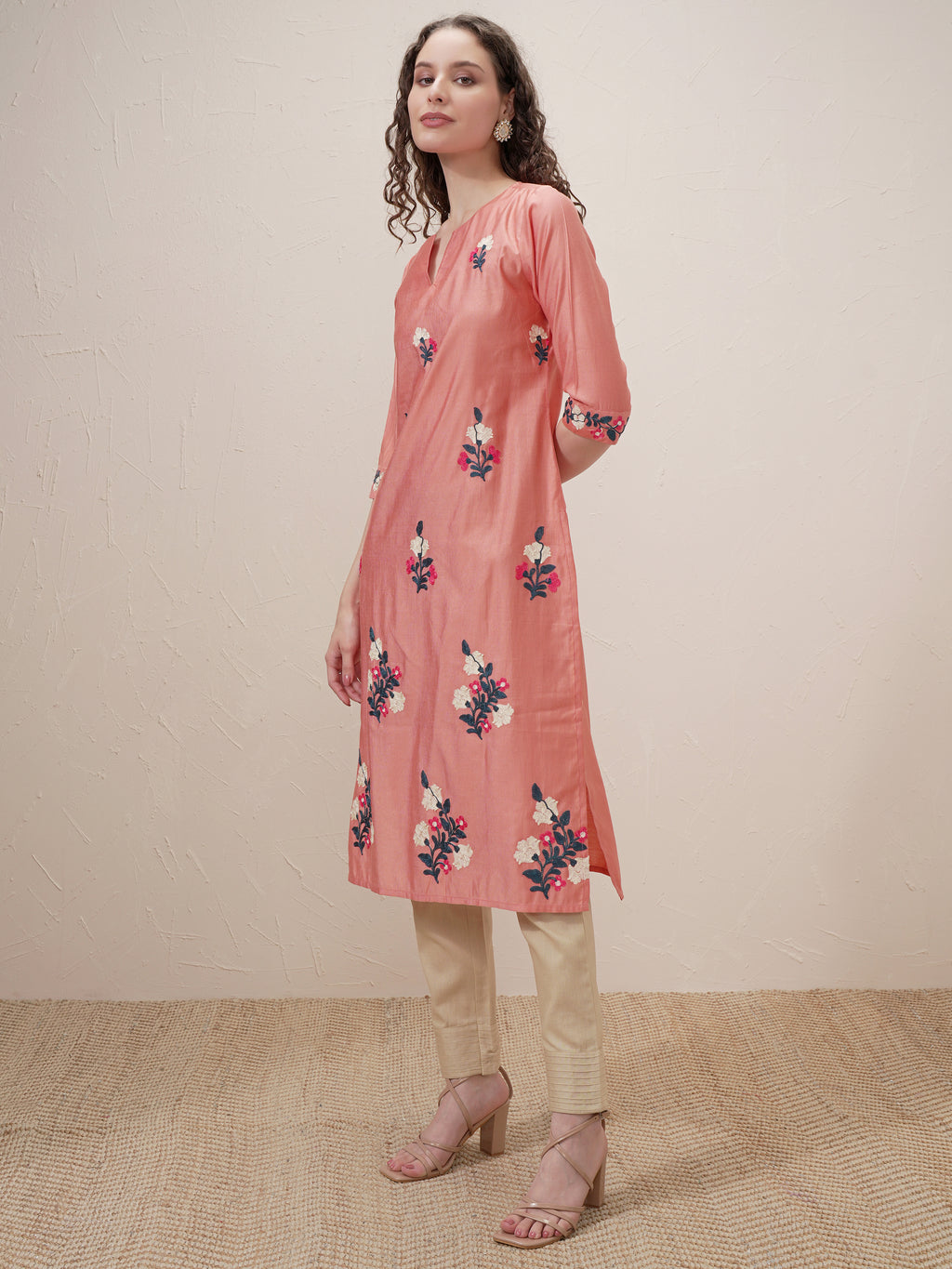 Vishudh Women Peach Embroidered Straight Kurta - Peach - Image 4