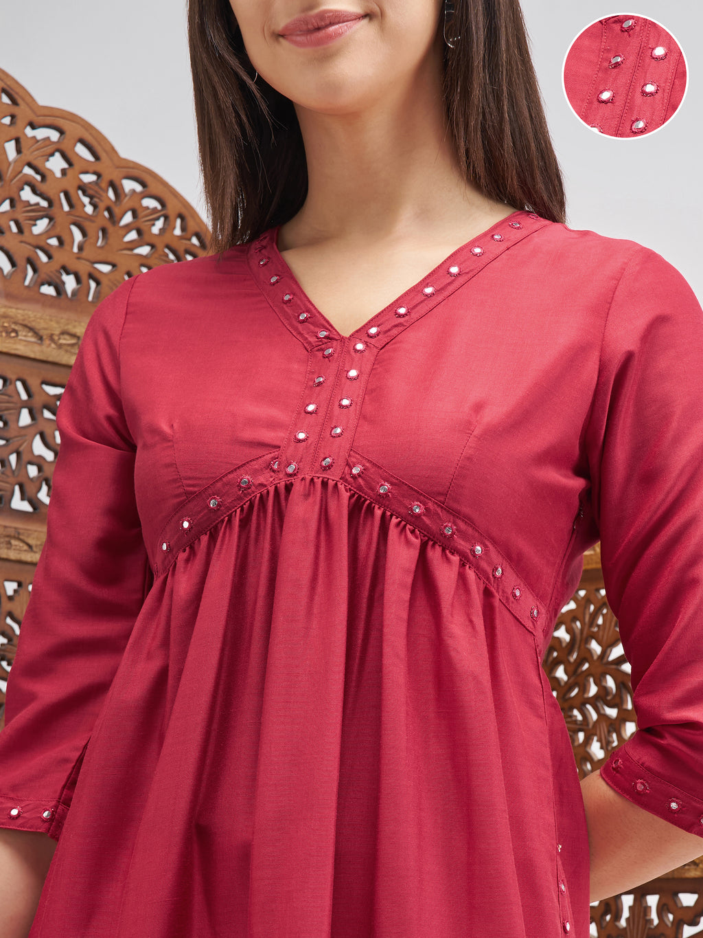 Vishudh Women Maroon Embroidered Straight Kurta - Maroon - Image 5