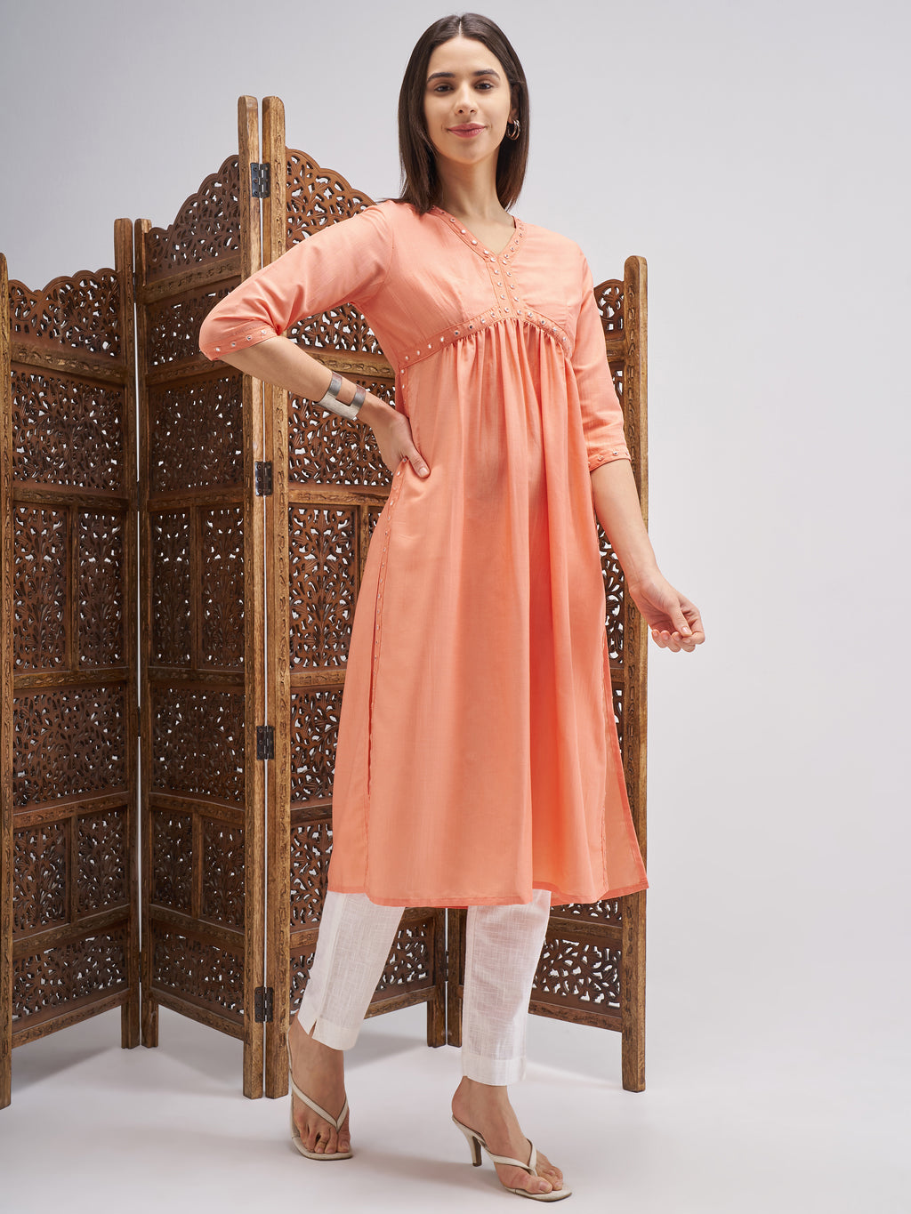 Vishudh Women Peach Embroidered Straight Kurta - Peach - Image 4