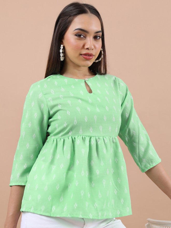 Vishudh Women Green Printed Top - Green - Image 1