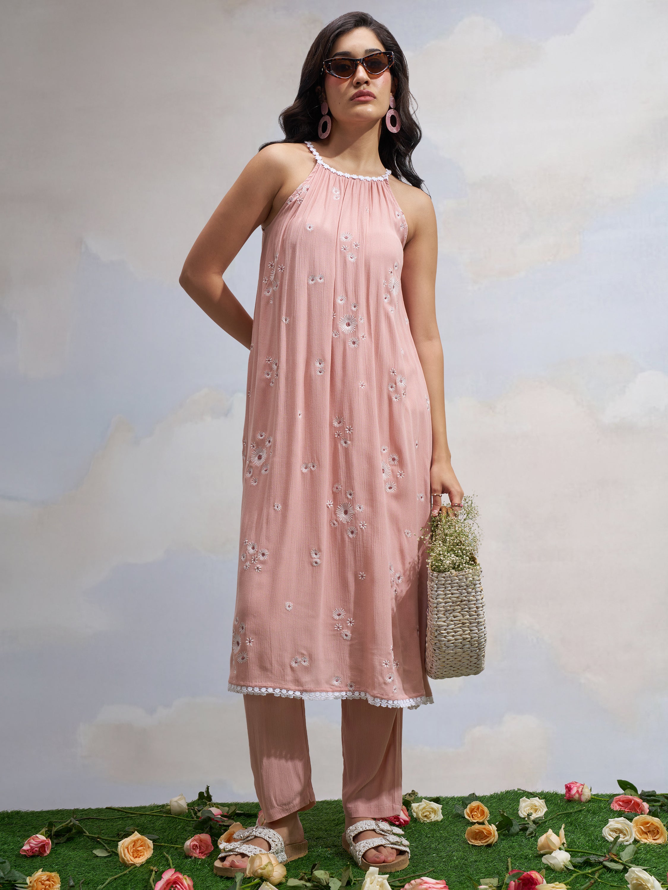 Vara By Vishudh Women Pink Embroidered Kurta With Trouser - Pink - Image 1