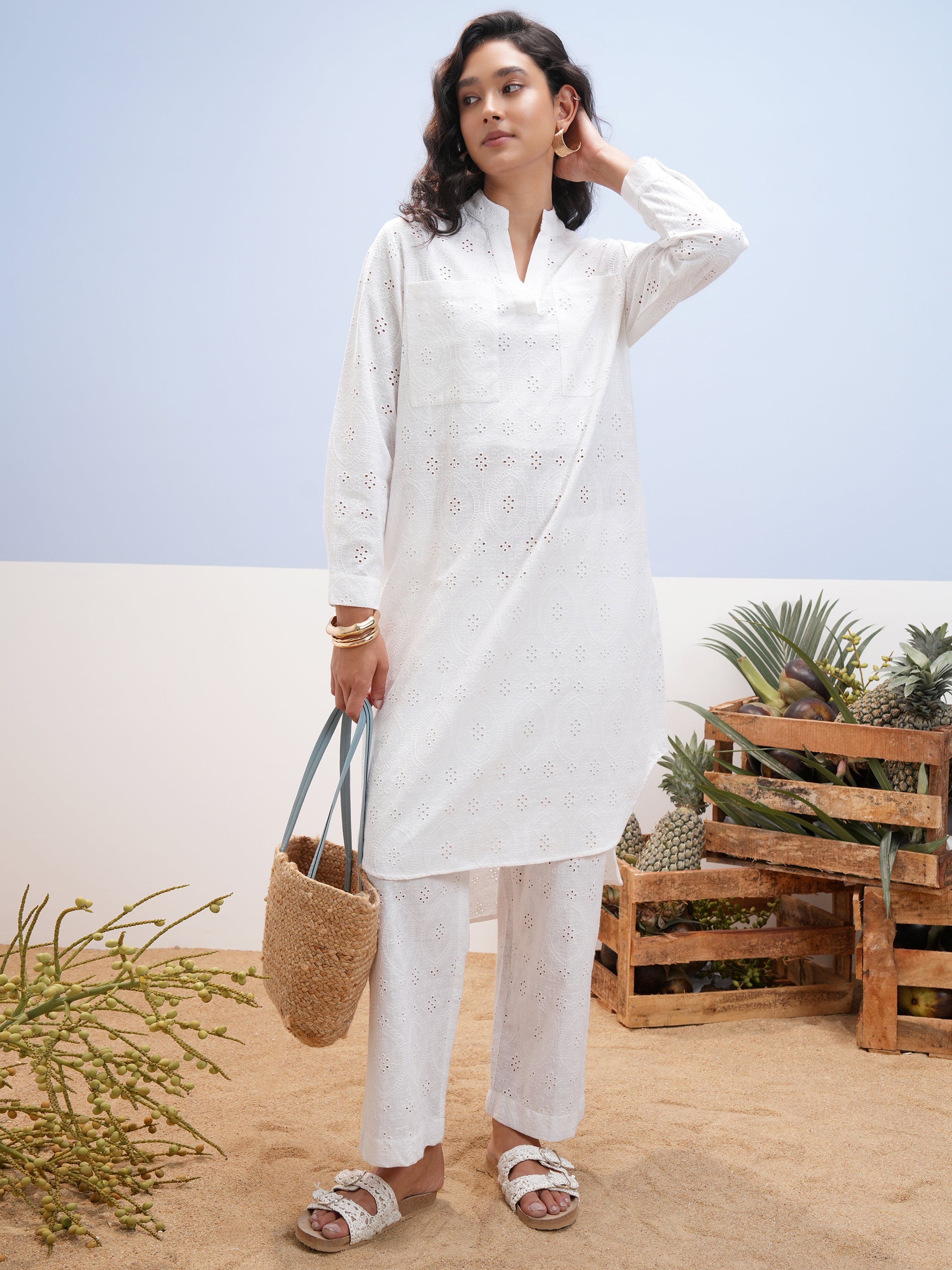 Vara By Vishudh Women White Embroidered Straight Kurta - White - Image 1