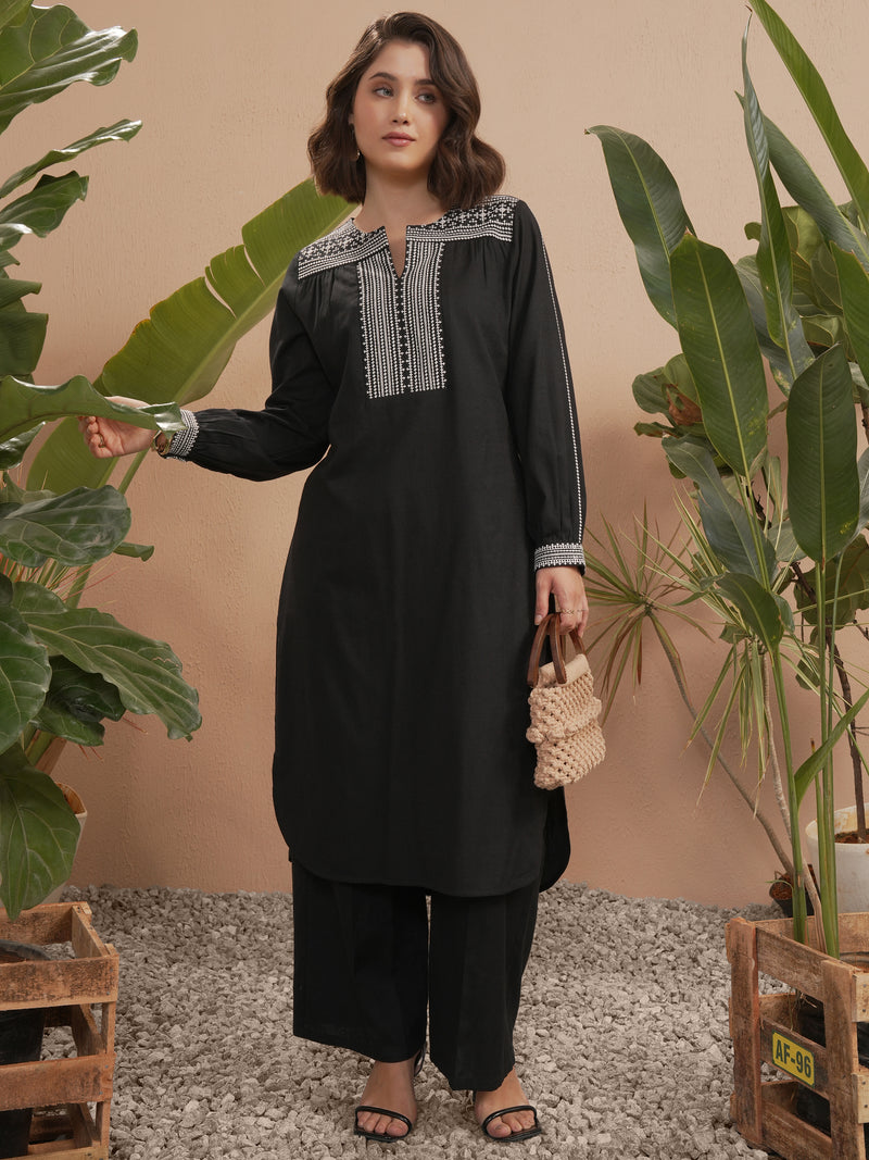 Vara By Vishudh Women Black Embroidered Straight Kurta - Black - Image 1