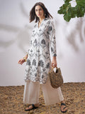 Vara By Vishudh Women Off White Printed Straight Kurta - Off White - Image 1