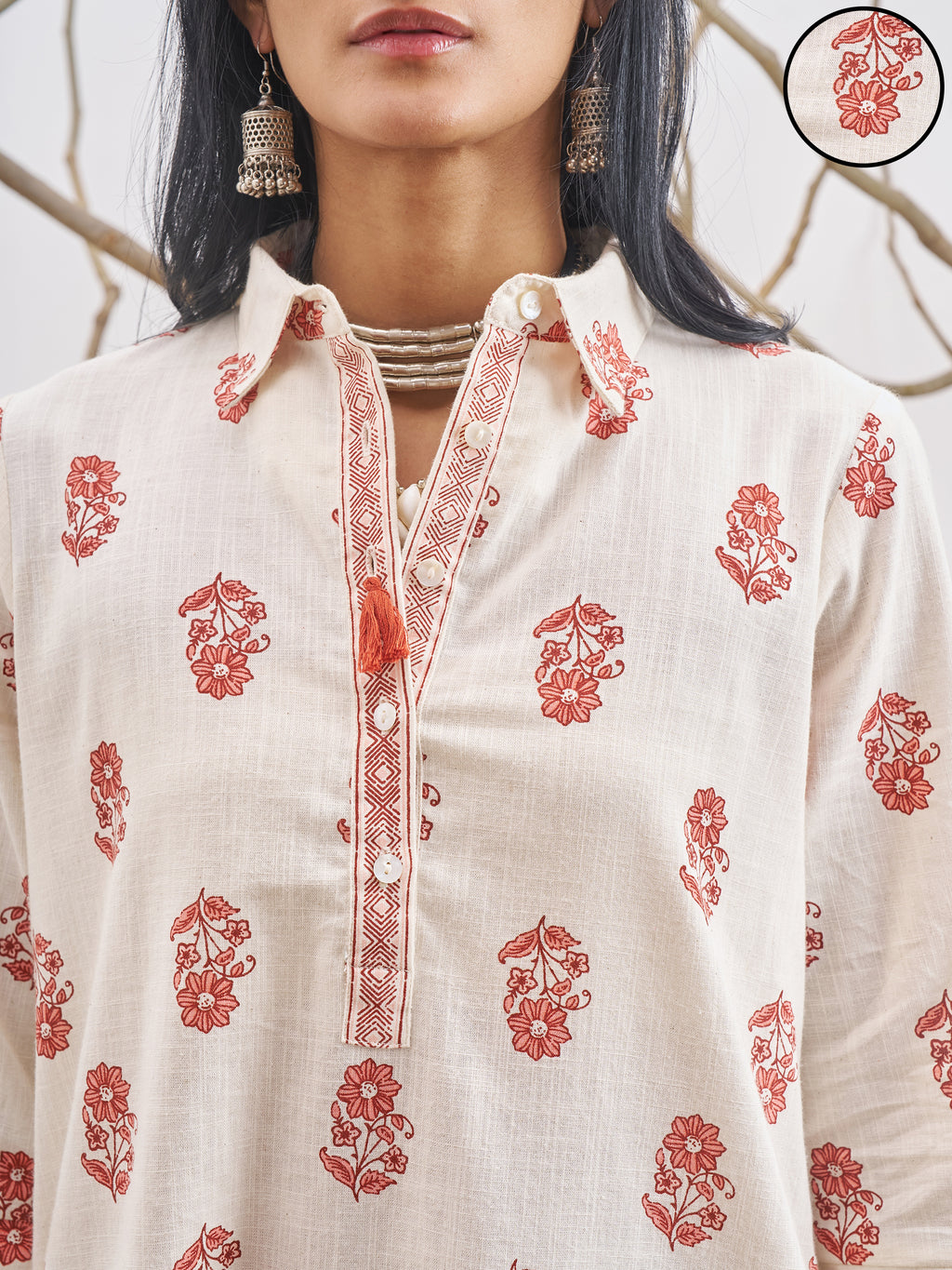 Vara By Vishudh Women Off White Printed Straight Kurta - Off White - Image 5