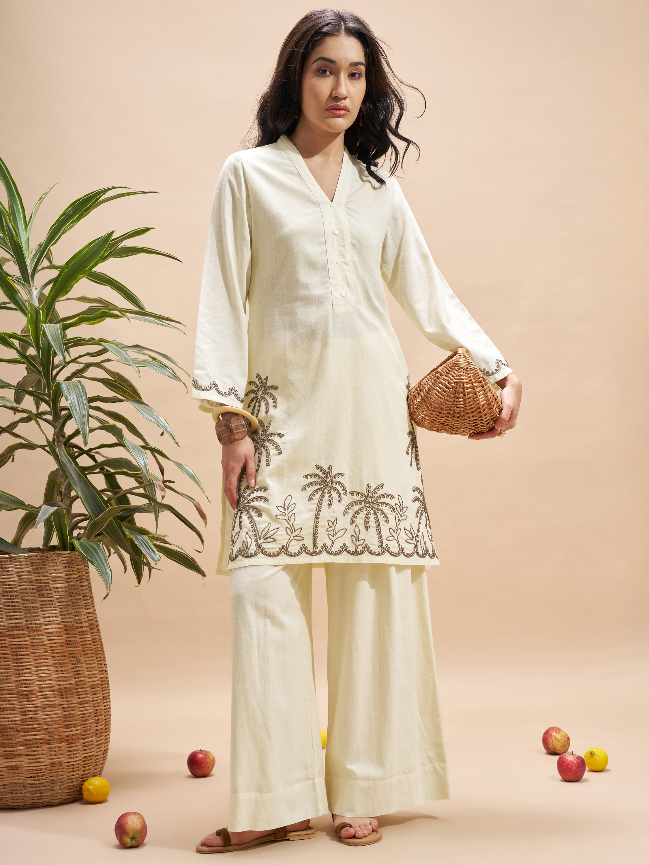 Vara By Vishudh Women Cream Embroidered Straight Kurta - Cream - Image 1