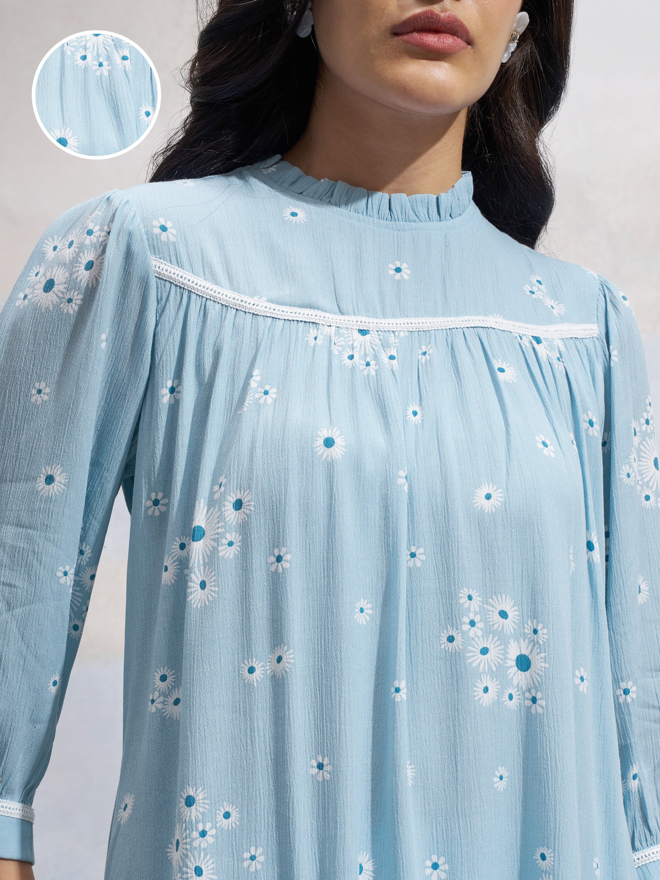 Vara By Vishudh Women Blue Printed Straight Kurta - Blue - Image 5