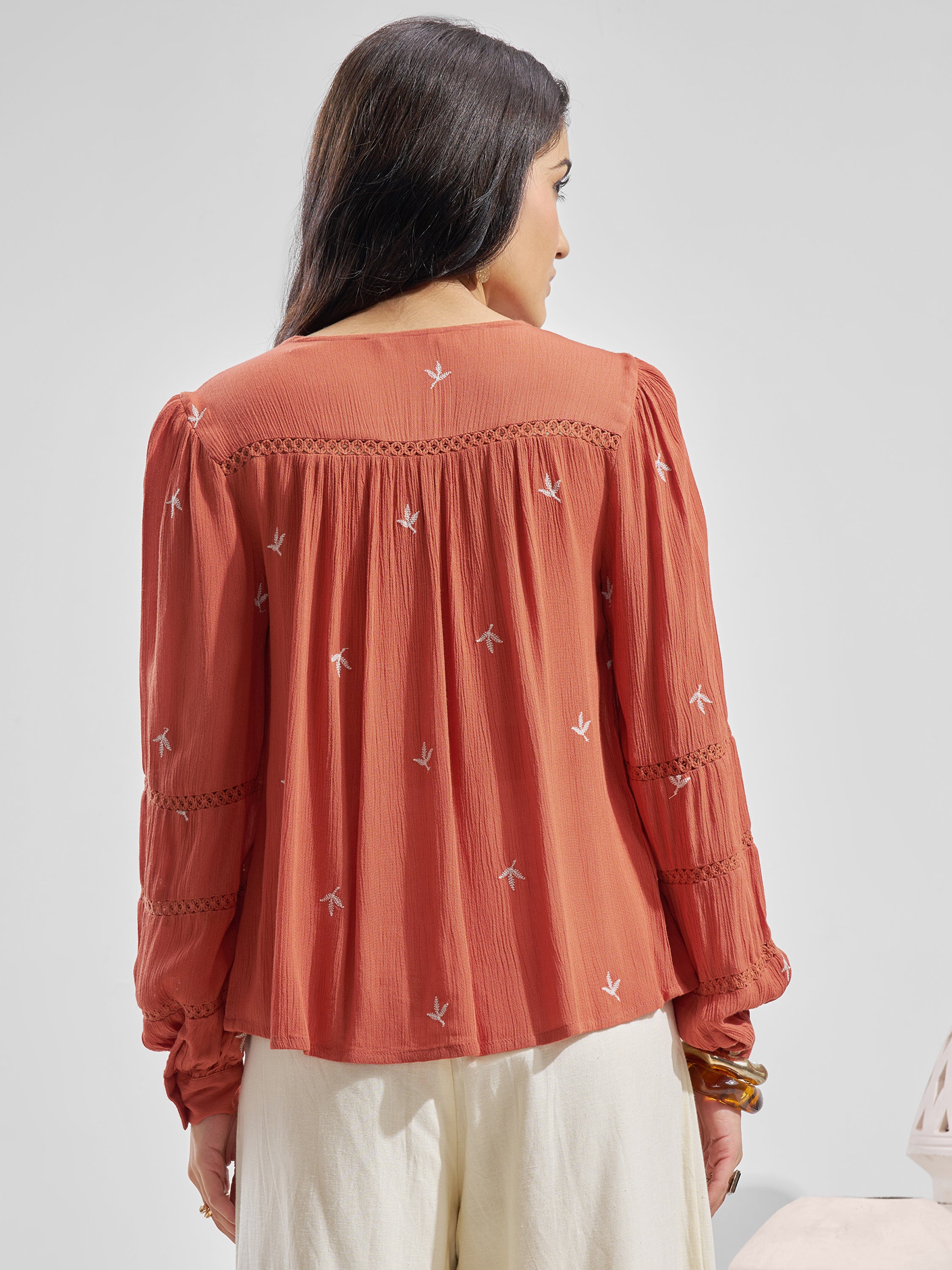 Vara By Vishudh Women Peach Embroidered Tunic - Peach - Image 3